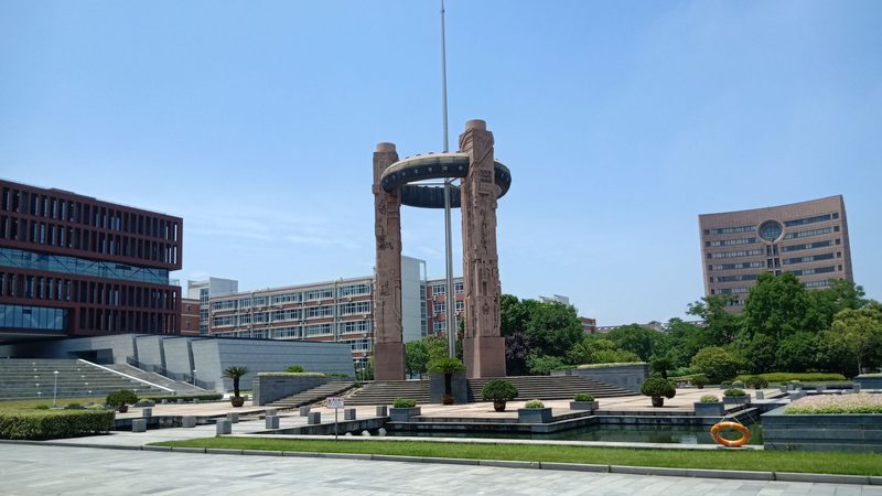 电子元件批发价格：揭秘影响报价的关键因素**